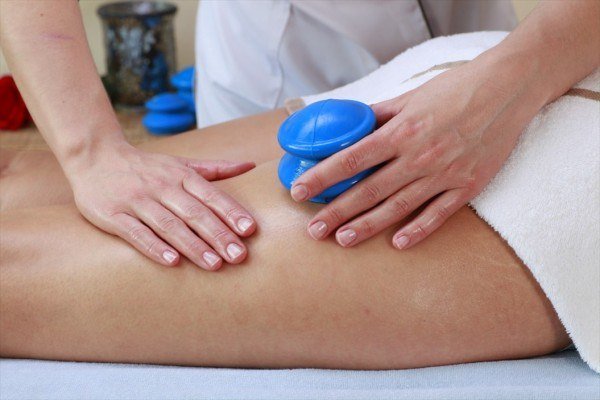 Anti-cellulite vacuum massage