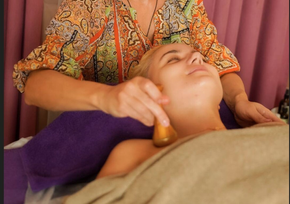 Ayurvedic face massage